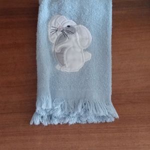 Easter finger tip towel